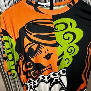 Fashion Nova Orange and Green Graphic Tee